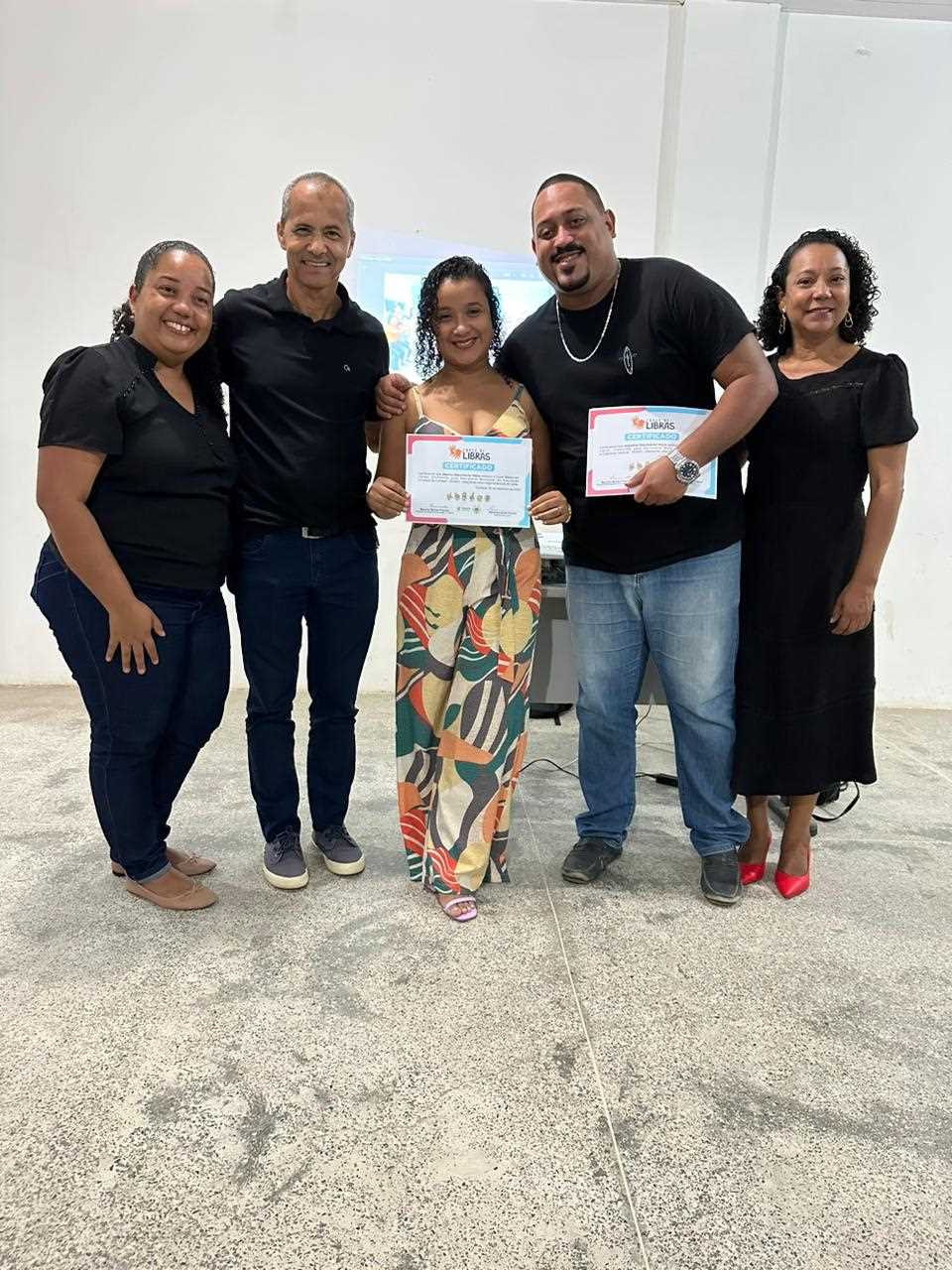 Camacã: Prefeitura encerra o Curso de Libras com sucesso e faz entrega de certificados

